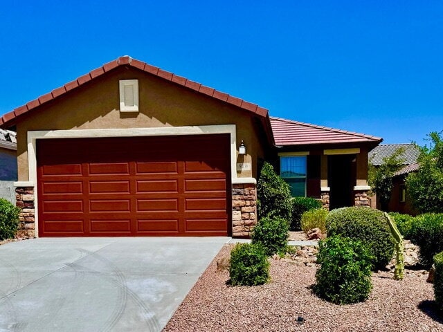 property at 920 Calle Tikal