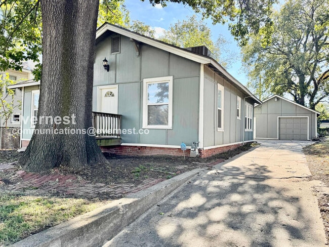 1516 W Bowen Pl in Tulsa, OK - Building Photo - Building Photo