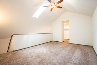 Pine Ridge Apartments No Vacancies in Madison, WI - Building Photo - Interior Photo