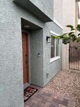 6831 Truffle Gray St in Las Vegas, NV - Foto de edificio - Building Photo