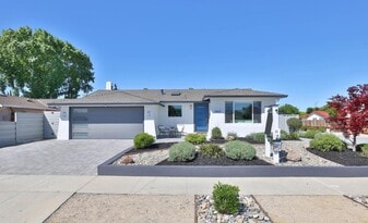 5953 Shawcroft Dr in San Jose, CA - Building Photo
