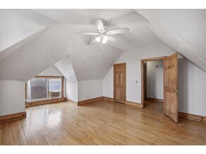 2515 Lyndale Ave S in Minneapolis, MN - Building Photo - Building Photo