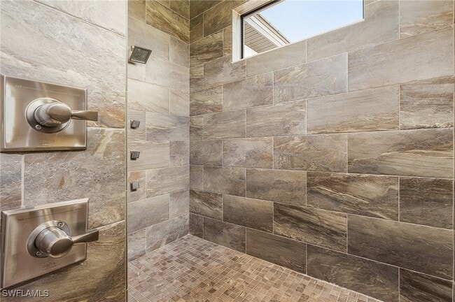 property at 11695 Royal Tee Cir