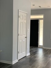 3604 Oakmont Ave in Baltimore, MD - Foto de edificio - Building Photo