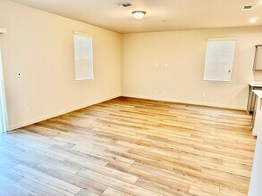 1978 Birchcrest Dr in Madera, CA - Building Photo - Building Photo