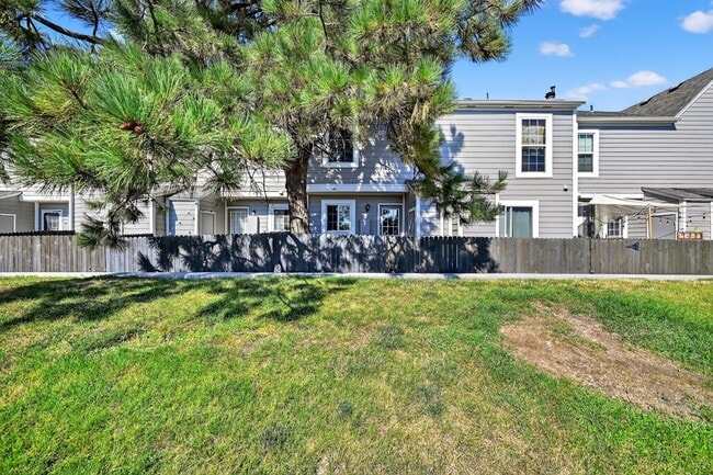 10846 Bayfield Way in Parker, CO - Building Photo - Building Photo