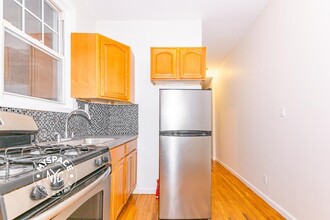 1327 Halsey St, Unit 2R in Brooklyn, NY - Building Photo - Building Photo