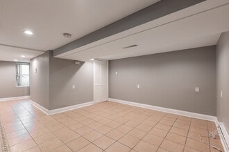 1122 W 19th St, Unit GDN in Chicago, IL - Building Photo - Building Photo