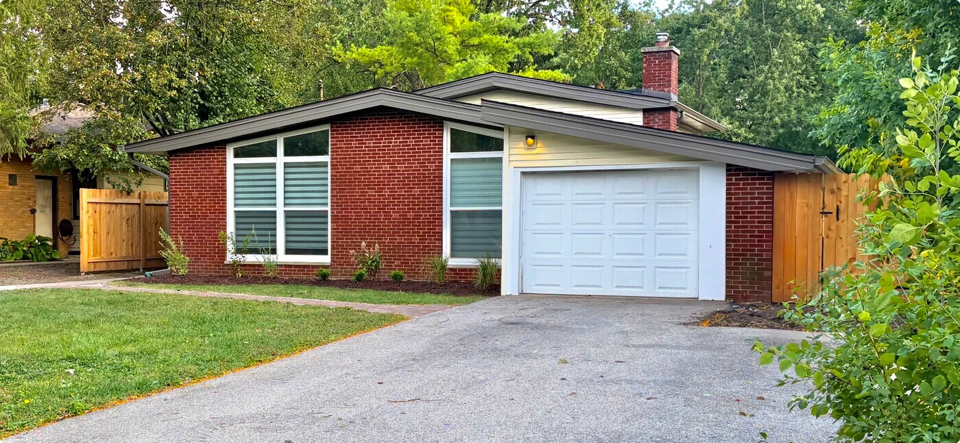1780 Rosemary Rd in Highland Park, IL - Building Photo