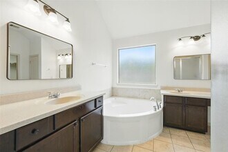19614 Salado Creek Ct in Cypress, TX - Building Photo - Building Photo