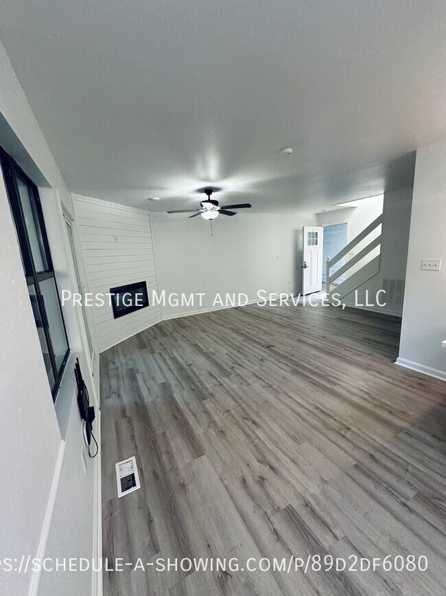 5 Villa Dr in Westminster, SC - Building Photo - Building Photo