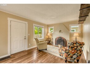 4105 N Willis Blvd in Portland, OR - Building Photo - Building Photo