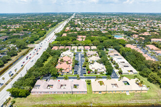 9924 Boyton Gardens Way in Boynton Beach, FL - Foto de edificio - Building Photo