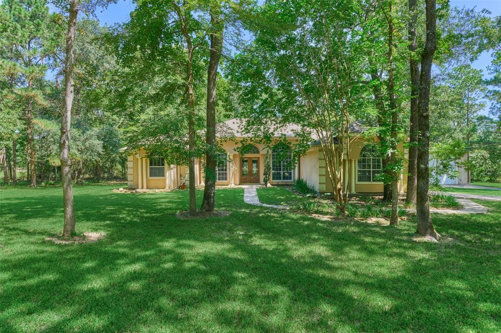10506 Crestwater Cir in Magnolia, TX - Building Photo