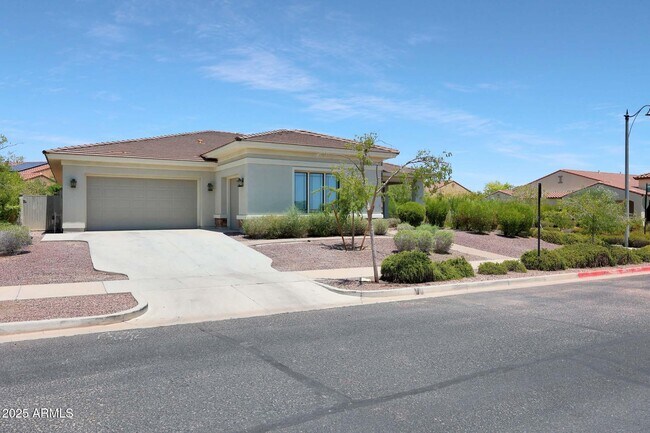 property at 20424 W Summit Pl
