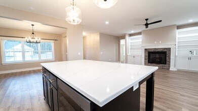 855 Stone Ct in Midway, GA - Building Photo - Building Photo