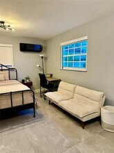 2420 SW 11th St in Miami, FL - Building Photo - Building Photo