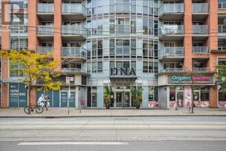 1005 King St W in Toronto, ON - Building Photo - Building Photo