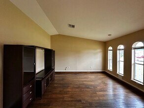 4705 NW Cheryl Blvd in Lawton, OK - Building Photo - Building Photo