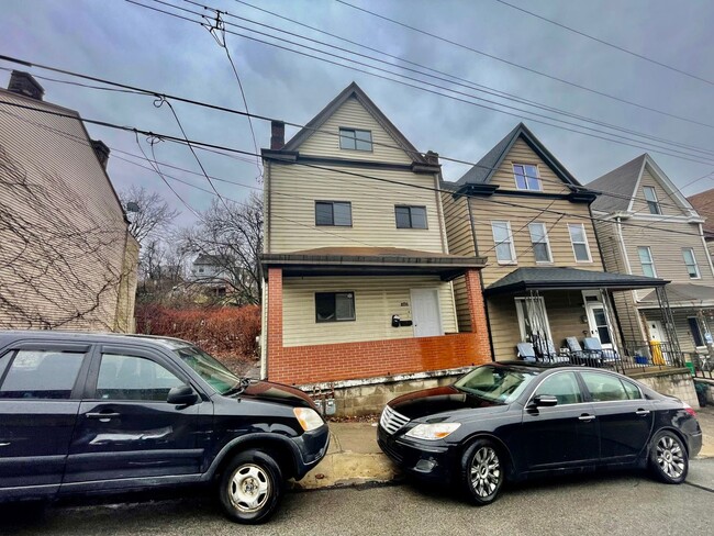 2903 Stayton St in Pittsburgh, PA - Building Photo - Building Photo