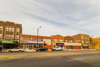 5306-5308 W North Ave in Chicago, IL - Building Photo - Building Photo