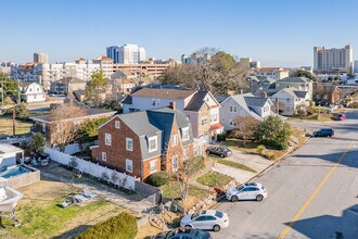 405 23rd St in Virginia Beach, VA - Foto de edificio - Building Photo