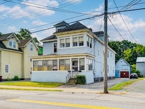 205 W Fulton St in Gloversville, NY - Building Photo - Building Photo