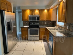 4655 Koala Dr in Holiday, FL - Building Photo - Building Photo