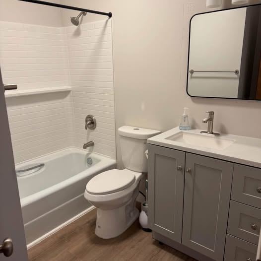 339 N 400 E in Provo, UT - Foto de edificio - Building Photo