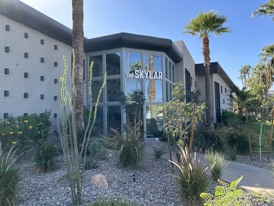 Skylar Apartments in Phoenix, AZ - Foto de edificio