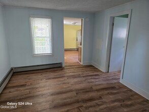 70 Oak St in Saratoga Springs, NY - Building Photo - Building Photo