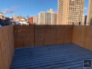 WEST BROADWAY, Unit 3FL in New York, NY - Building Photo - Building Photo