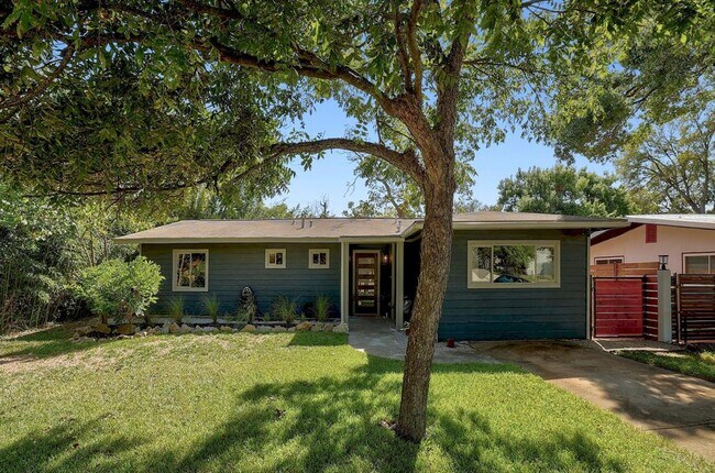 property at 5000 Highland Ct
