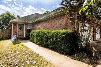 W. Dakota Trail in Farmington, AR - Building Photo - Building Photo