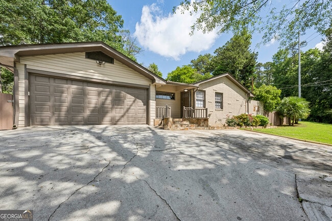 2762 Dresden Dr NE in Atlanta, GA - Building Photo - Building Photo