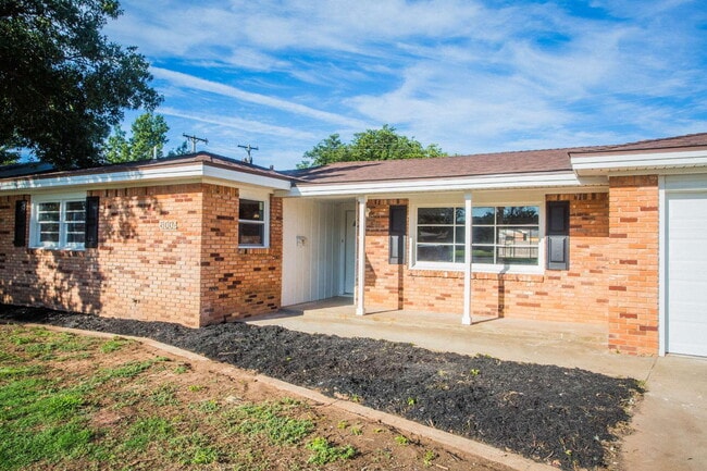 6004 Vernon Ave in Lubbock, TX - Building Photo - Building Photo