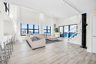 3115 S Ocean Blvd in Highland Beach, FL - Foto de edificio - Building Photo