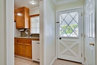 3484 Londonderry Dr in Santa Clara, CA - Building Photo - Building Photo