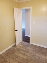 421 N Ditmar St, Unit A in Oceanside, CA - Building Photo - Building Photo