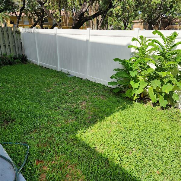 4204 NW 114th Terrace in Coral Springs, FL - Building Photo