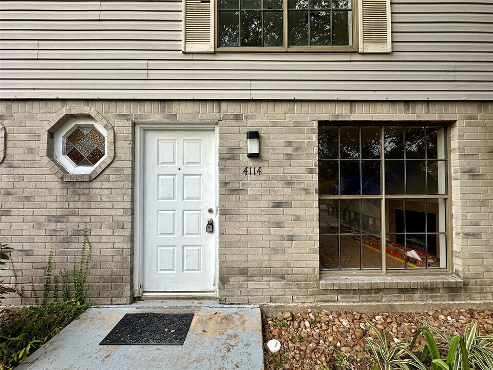 4120 Hartt St in Houston, TX - Building Photo