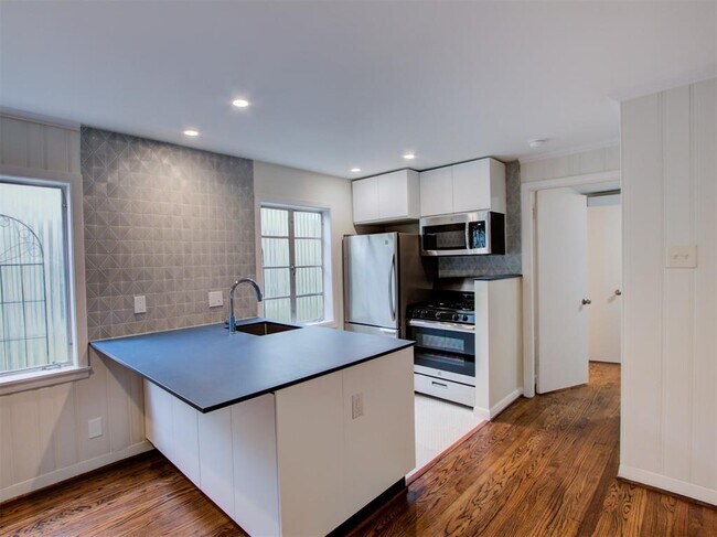3601 Stanford St in Houston, TX - Building Photo - Building Photo
