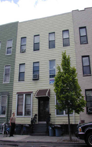 98 Eagle St in Brooklyn, NY - Foto de edificio - Building Photo