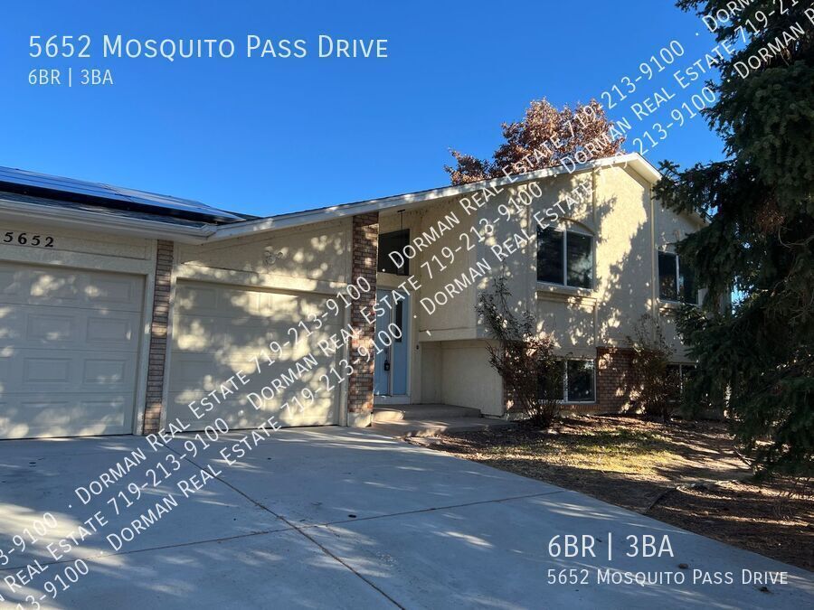 5652 Mosquito Pass Dr in Colorado Springs, CO - Building Photo