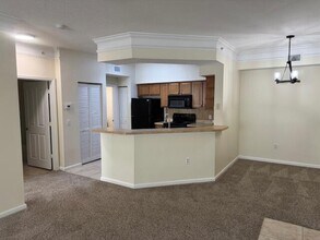 3207 Myrtlewood Cir E in Palm Beach Gardens, FL - Building Photo - Building Photo