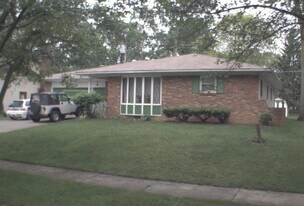 5315 Lemonwood St in Columbus, OH - Building Photo