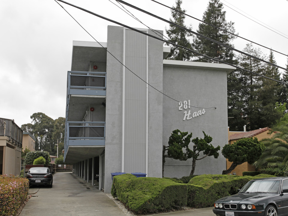 281 Haas Ave in San Leandro, CA - Foto de edificio