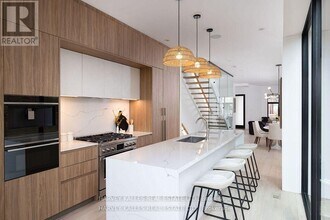 140 Harrison St in Toronto, ON - Building Photo - Building Photo