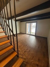 5266 Grafton Rd in Brunswick, OH - Foto de edificio - Building Photo