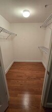 558 E Merrimack St, Unit 40 in Lowell, MA - Building Photo - Building Photo